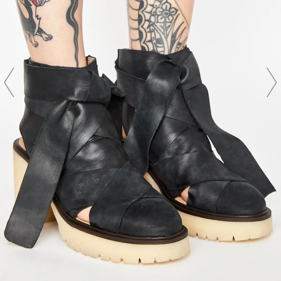 Free People Blake Platform Boots in Black - Picture 6 of 8